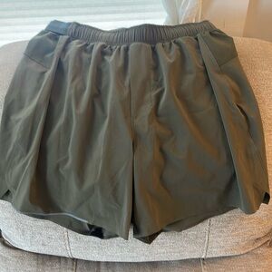 Lululemon Lined running shorts (5”)